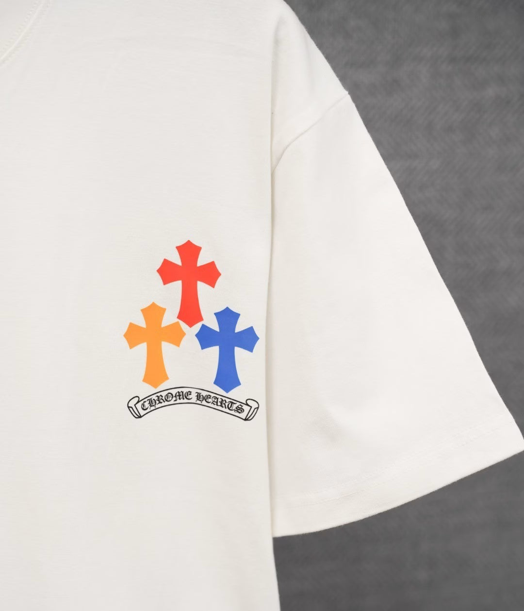 Authentic Chrome Hearts Chrome Hearts Horseshoe Multi Cross Tee (White) – front view