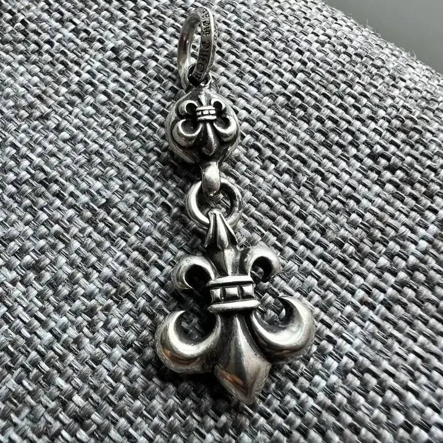 Authentic Chrome Hearts BS Fleur One Ball Charm – front view