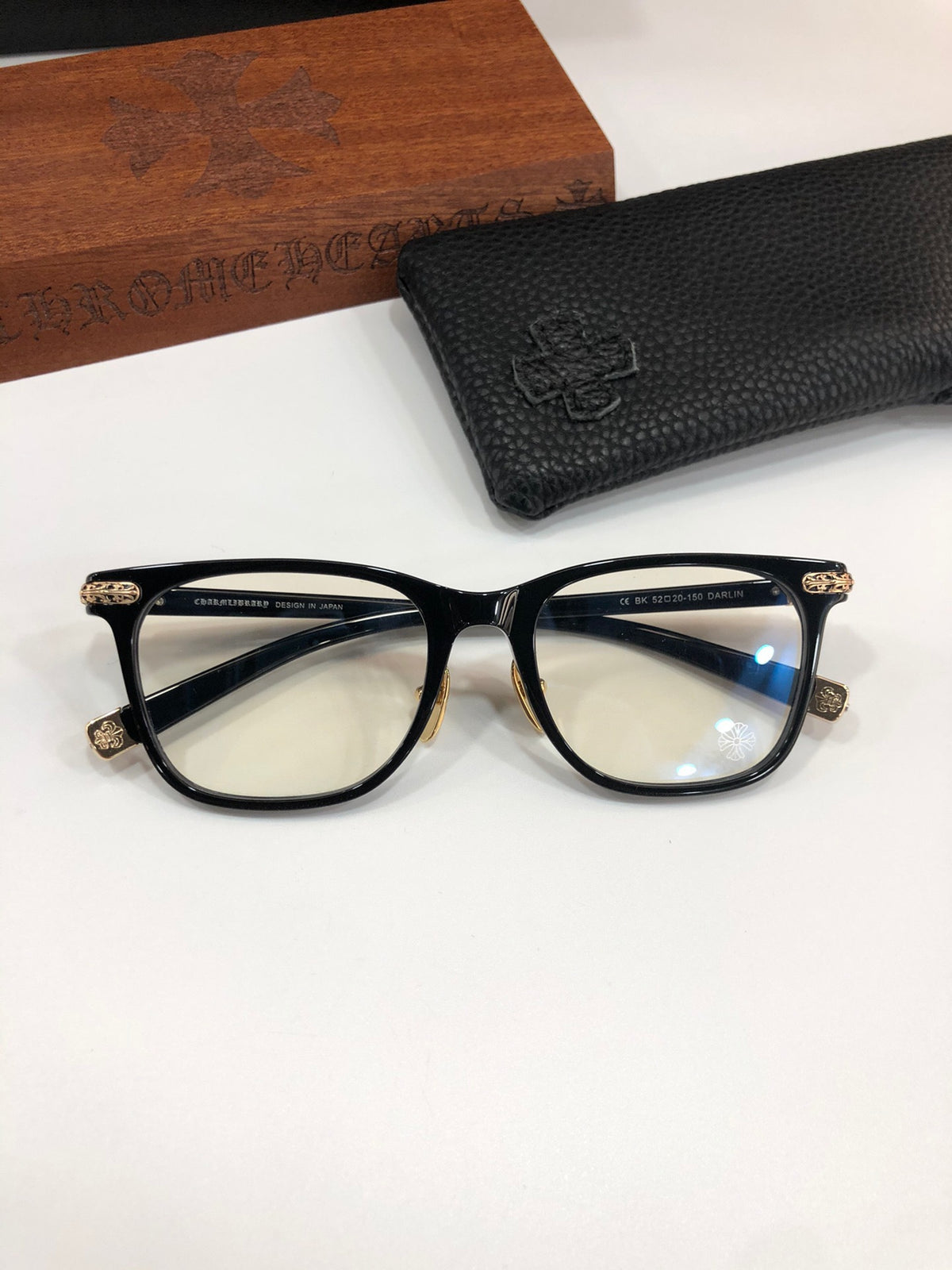 CHROME HEARTS DARLIN’ Black Glasses – sunglasses front view