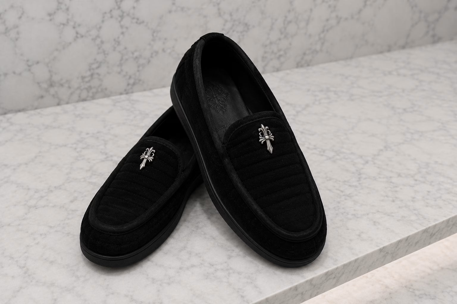 Authentic Chrome Hearts Chrome Hearts Dagger Quilted Loafers – Black – front view