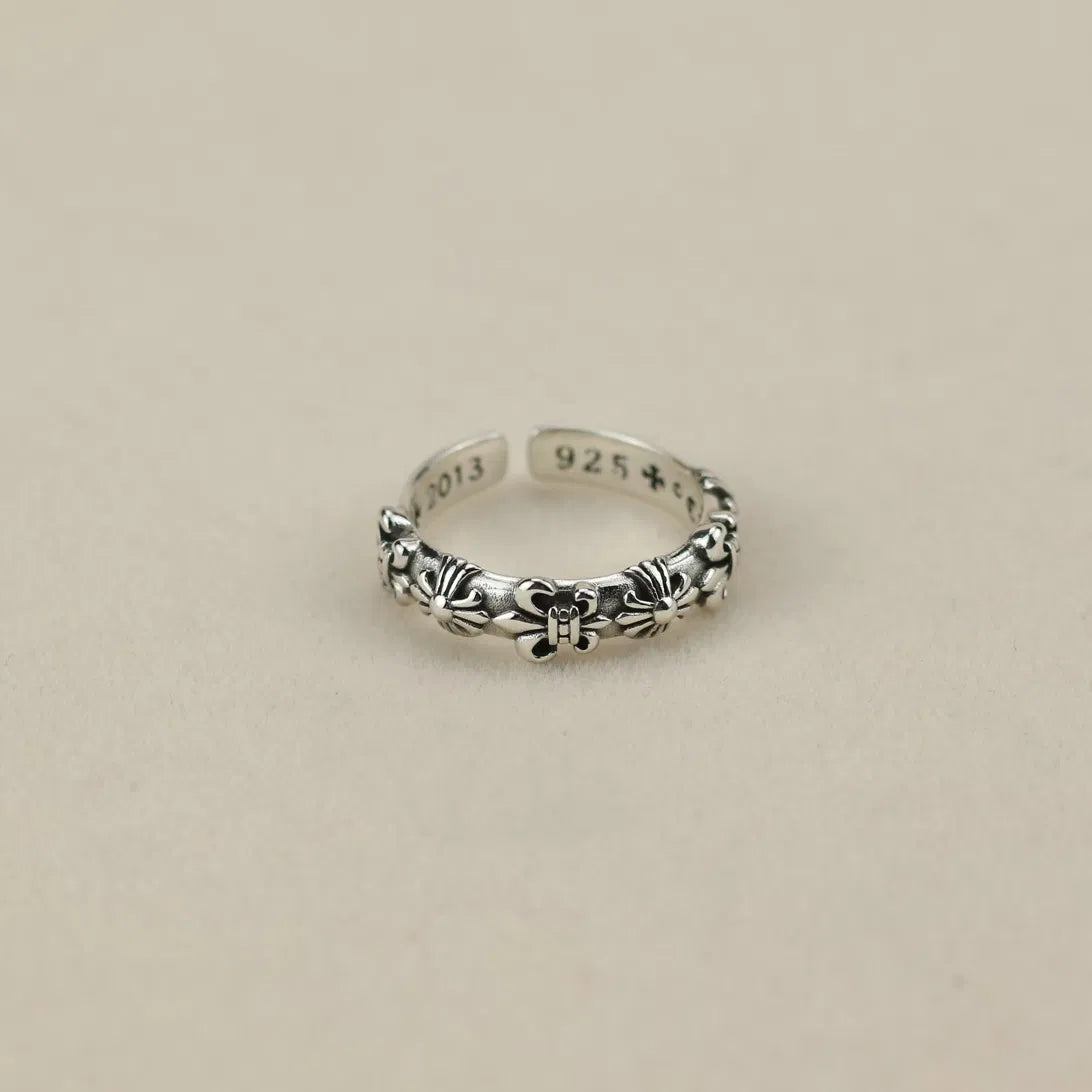Chrome Hearts Fleur de Lis Eternity Ring – ring front view