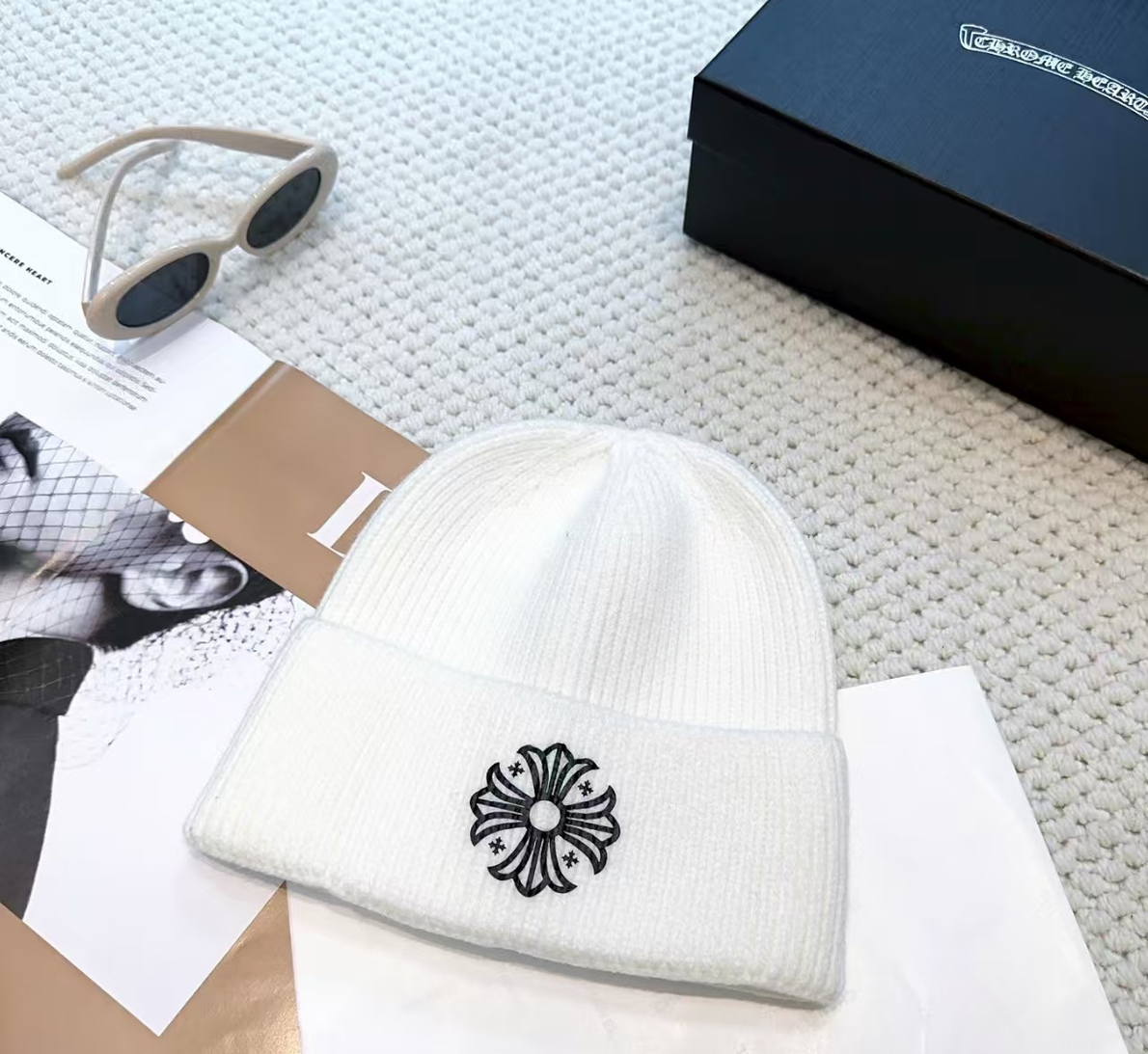 Authentic Chrome Hearts Chrome Hearts Floral Cross Knit Beanie White – front view