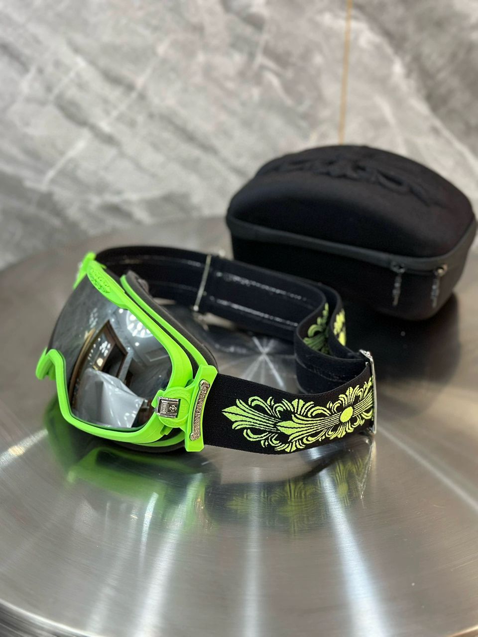 Chrome Hearts Snow Goggles Green – sunglasses front view