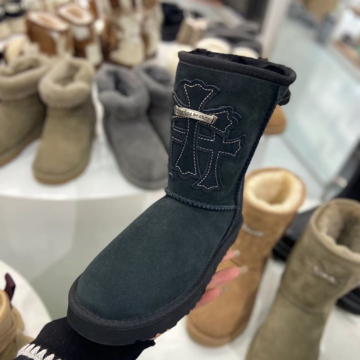 Chrome Hearts Uggs Black Cross Patch Boots - Chrome Hearts Cross Pendant (photo 1)