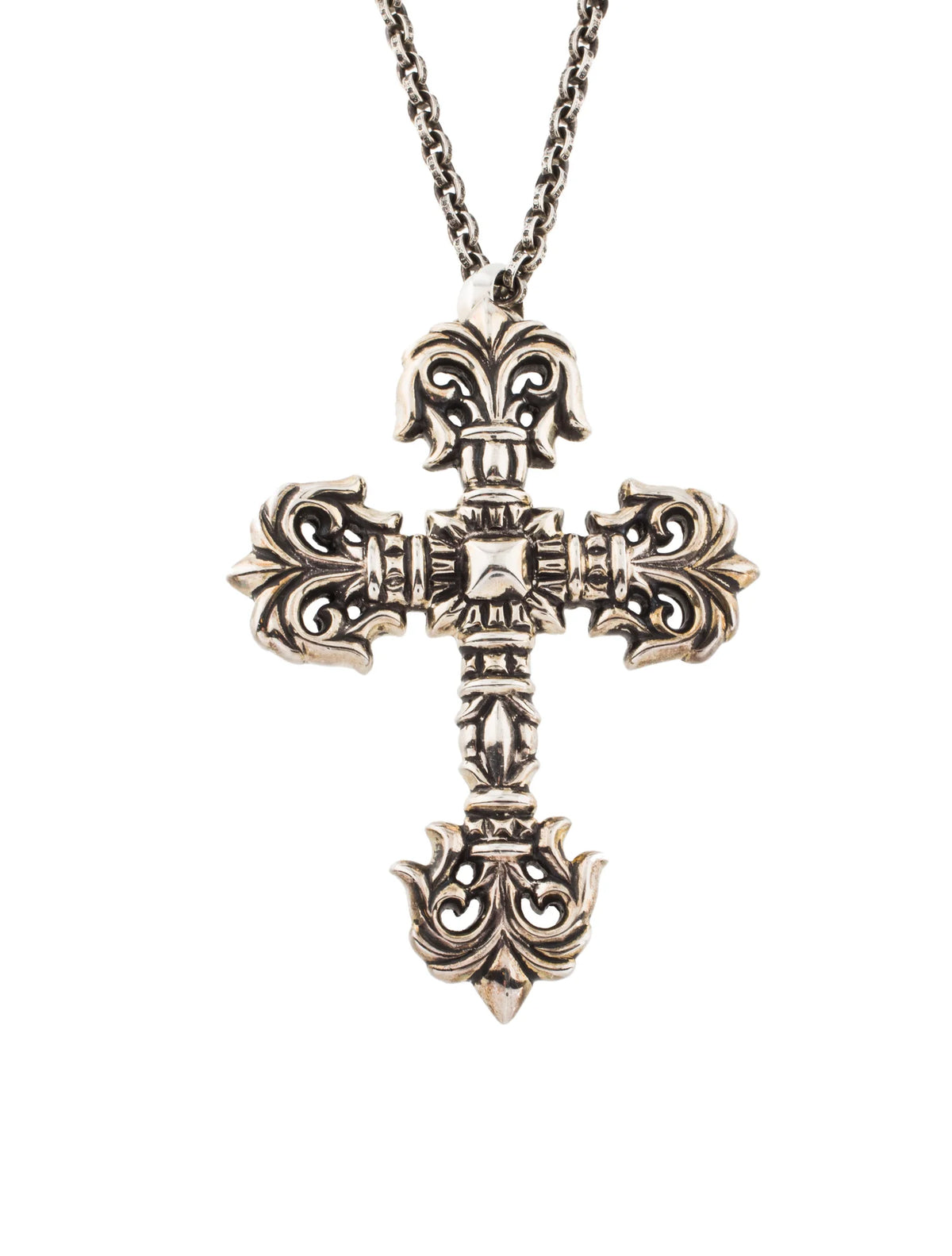 Chrome Hearts Filigree Cross – piece front view