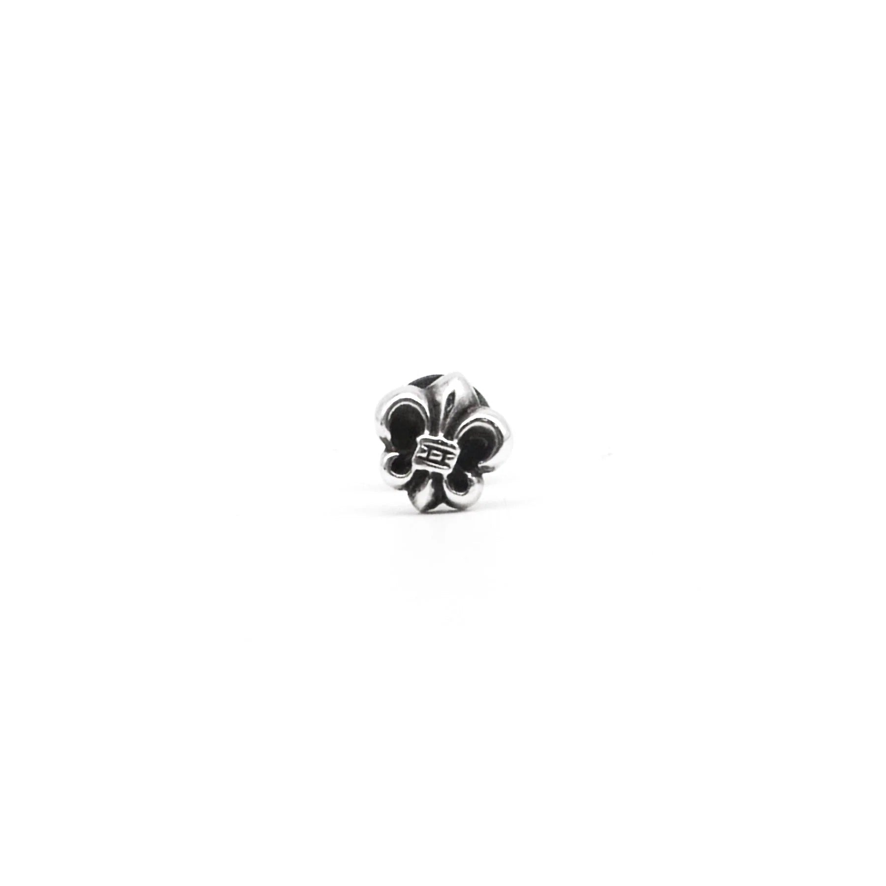 Chrome Hearts Earrings Mens – earrings front view