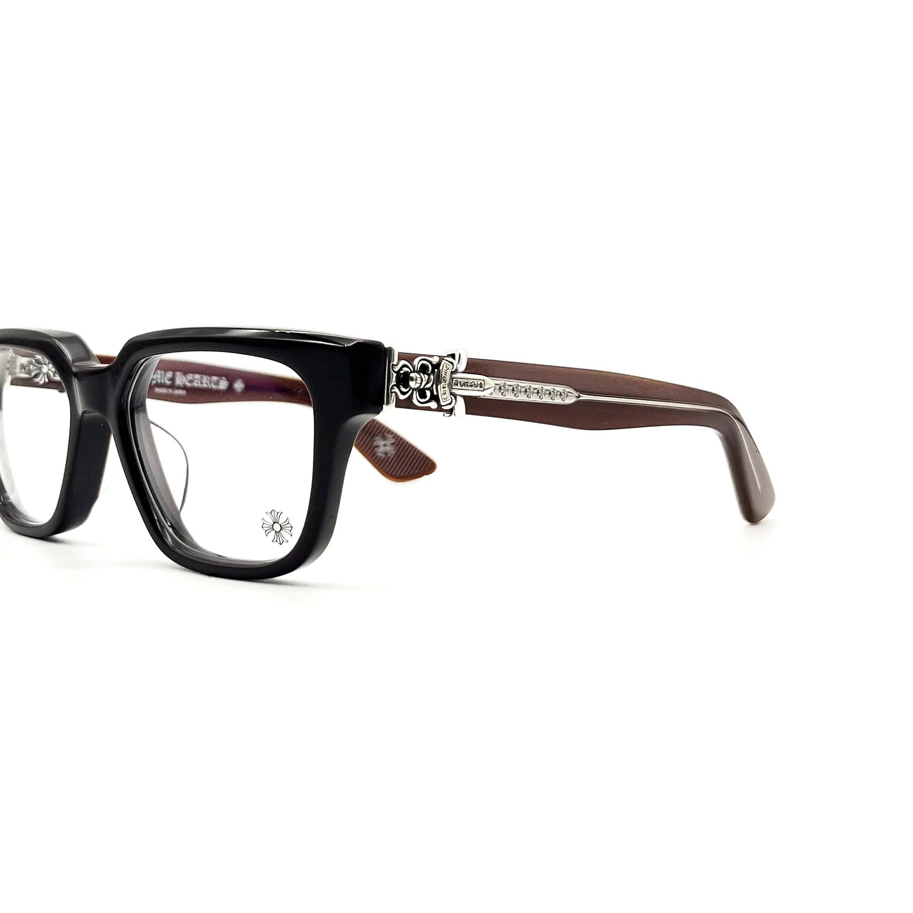 Chrome Hearts Glasses Vagillionaire – sunglasses detail close-up