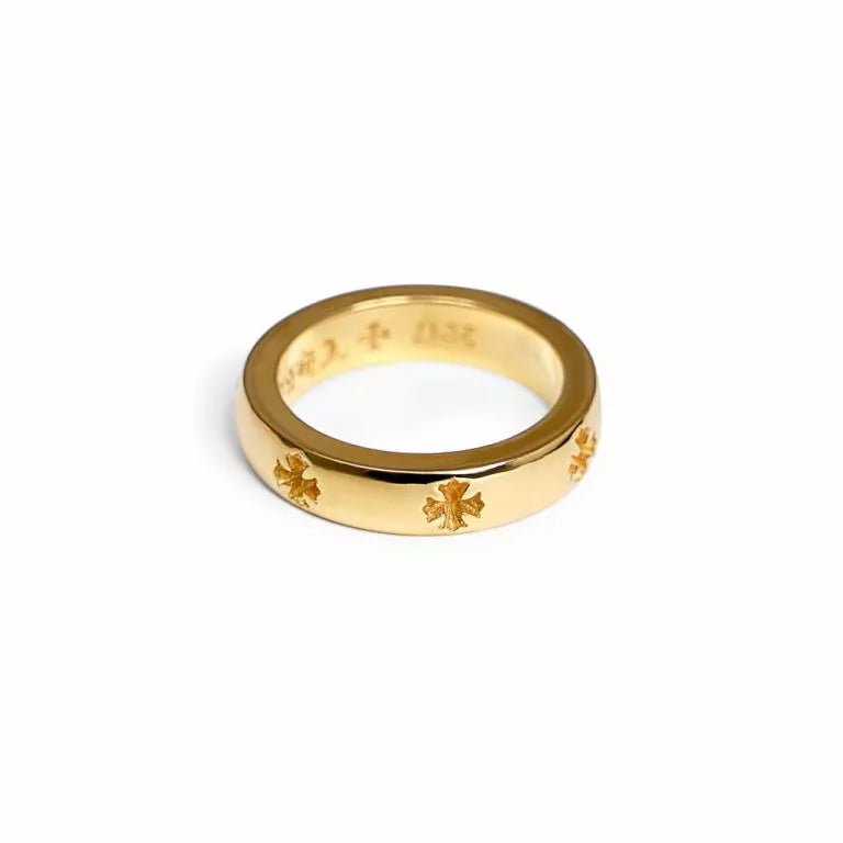 CH PLUS BAND RING – ring front view