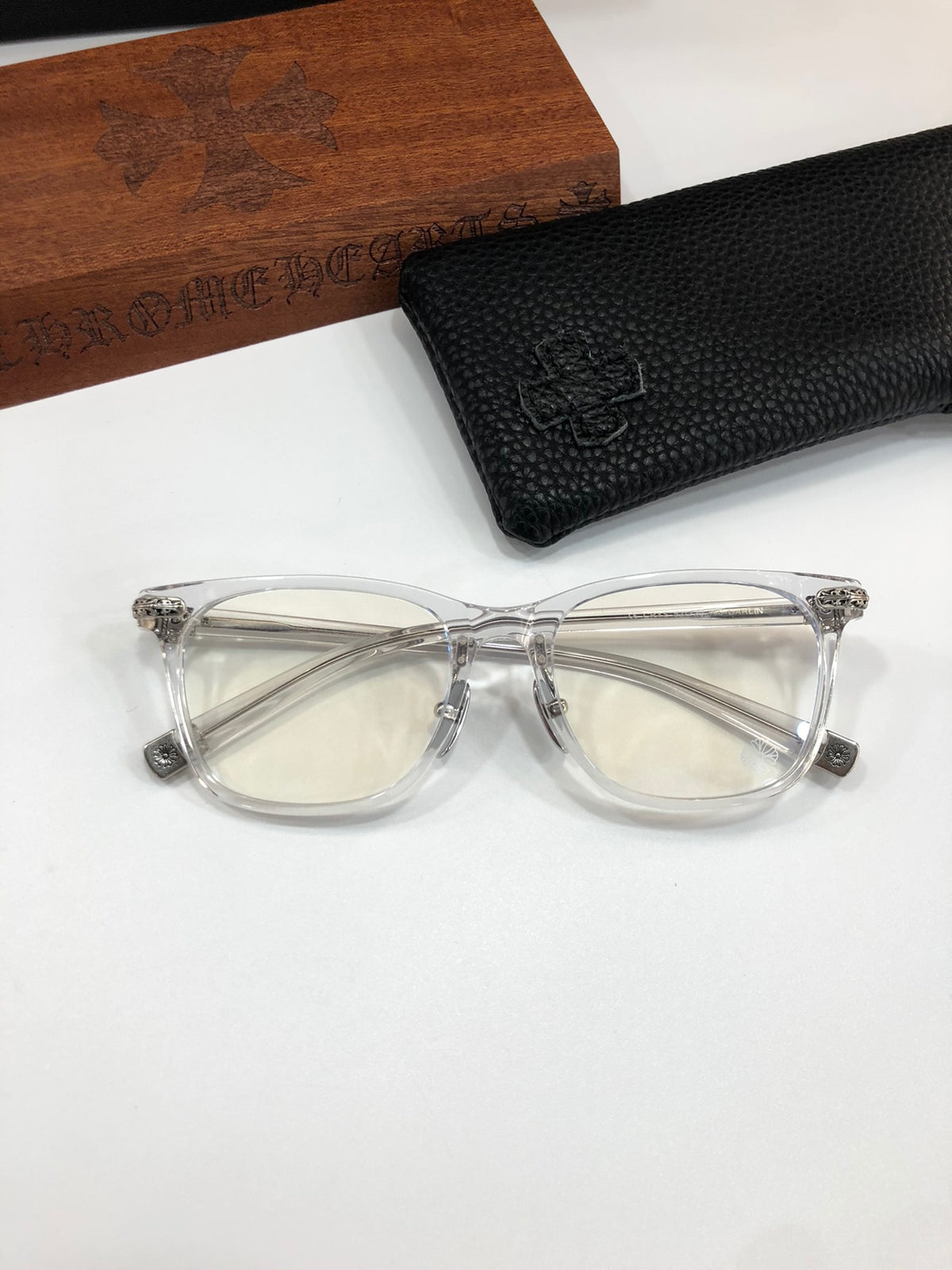 CHROME HEARTS DARLIN’ Greenish Shade Glasses – sunglasses front view