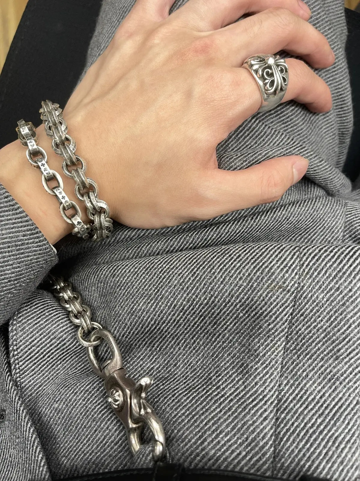 Authentic Chrome Hearts Chrome Hearts Double B Ring Bracelet – front view