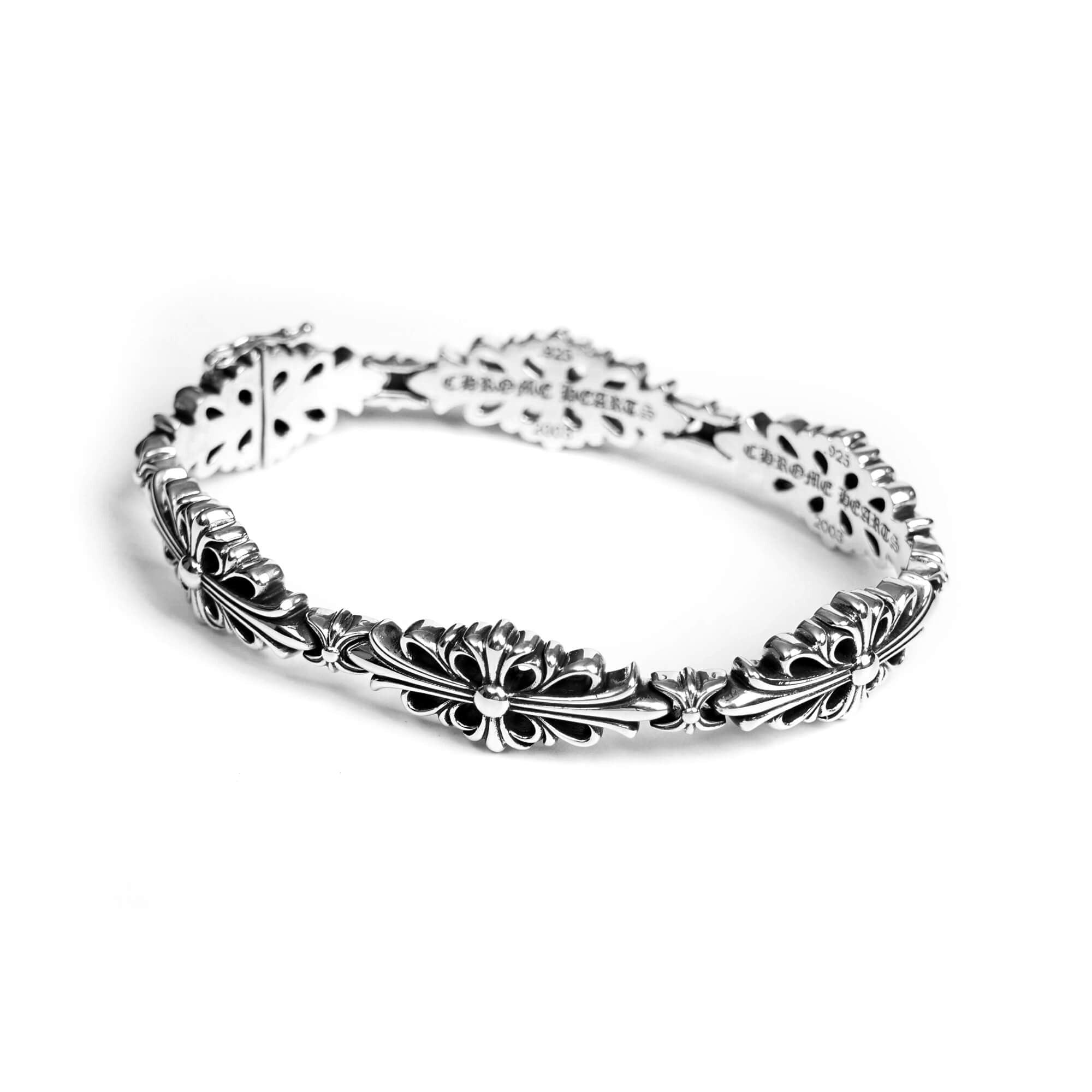 Chrome Hearts Double Cross Pattern Bracelet – bracelet front view