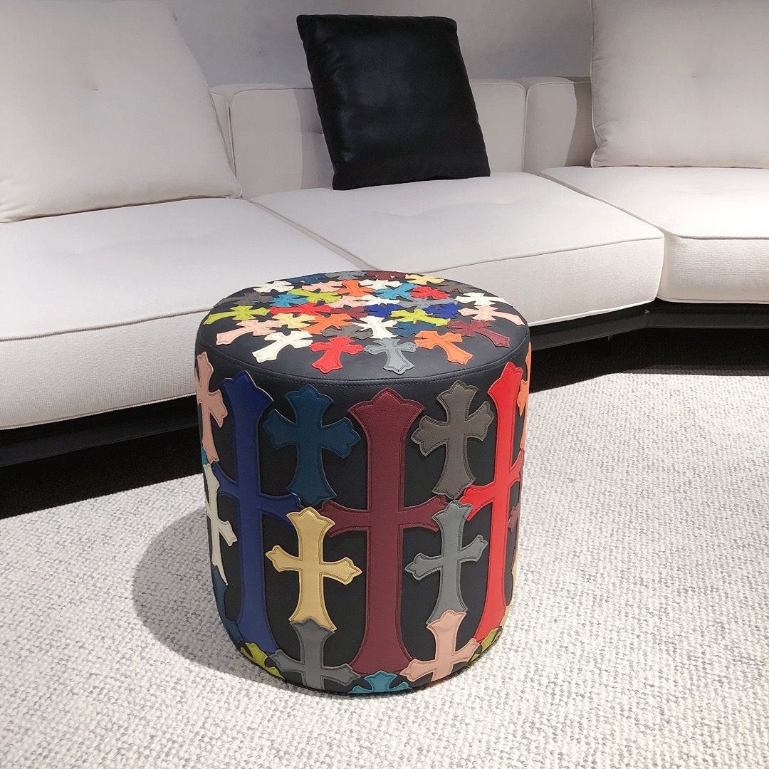 Chrome Hearts Multicross Chair - Chrome Hearts Cross Pendant (photo 1)