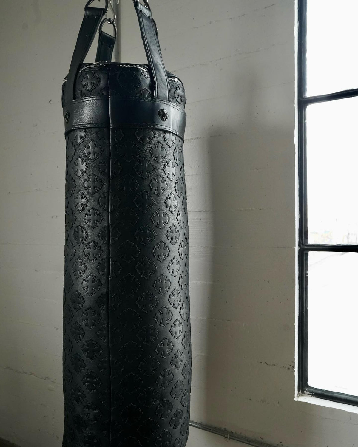 Chrome Hearts Punching Bag - Chrome Hearts Bag (photo 1)