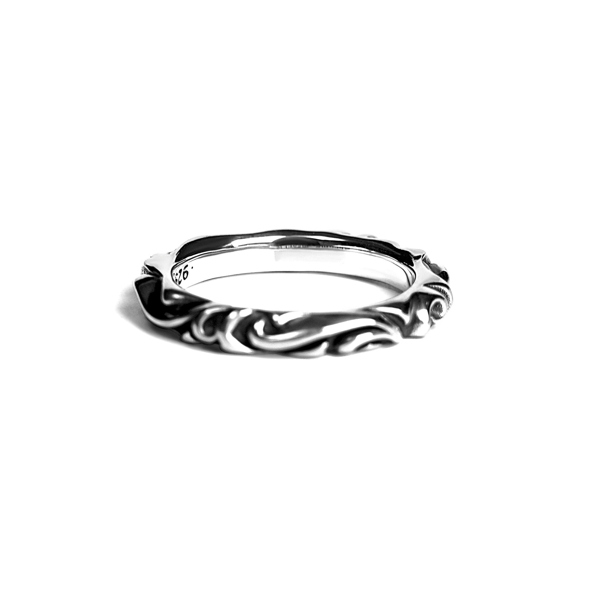Chrome Hearts Scroll Band Ring – ring front view