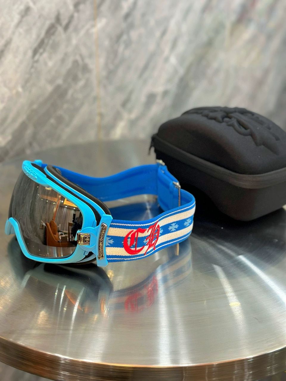 Chrome Hearts Snow Goggles Royal Blue – sunglasses front view