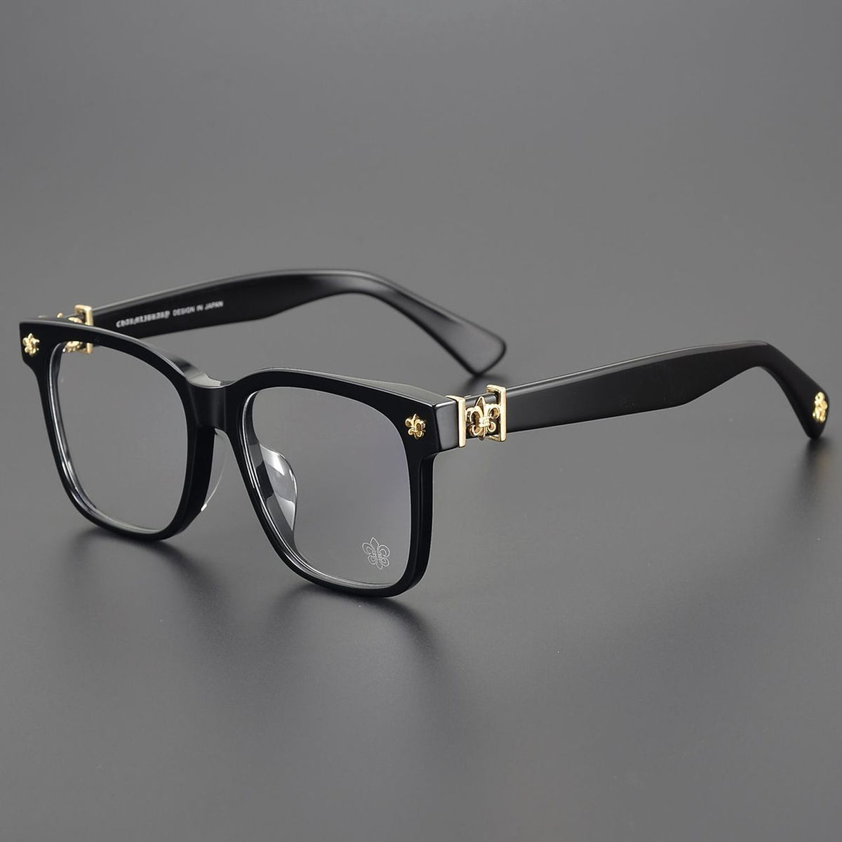 Chrome Hearts Vagillionaire II Glasses – sunglasses front view