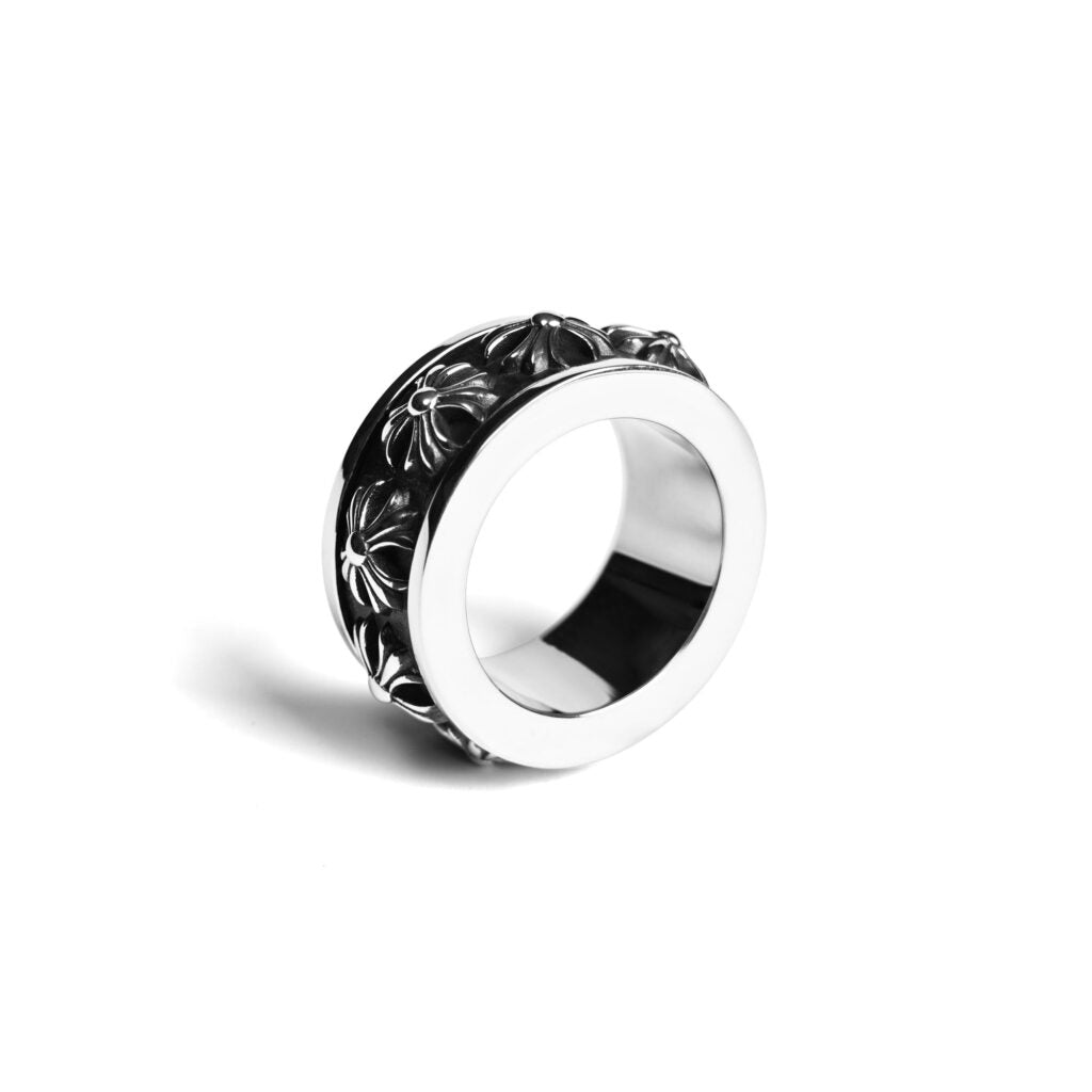 Authentic Chrome Hearts Chx Spinner Ring – ring detail close-up