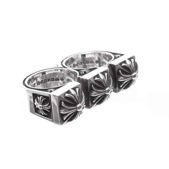 Chrome Hearts Knuckle – accessory front view