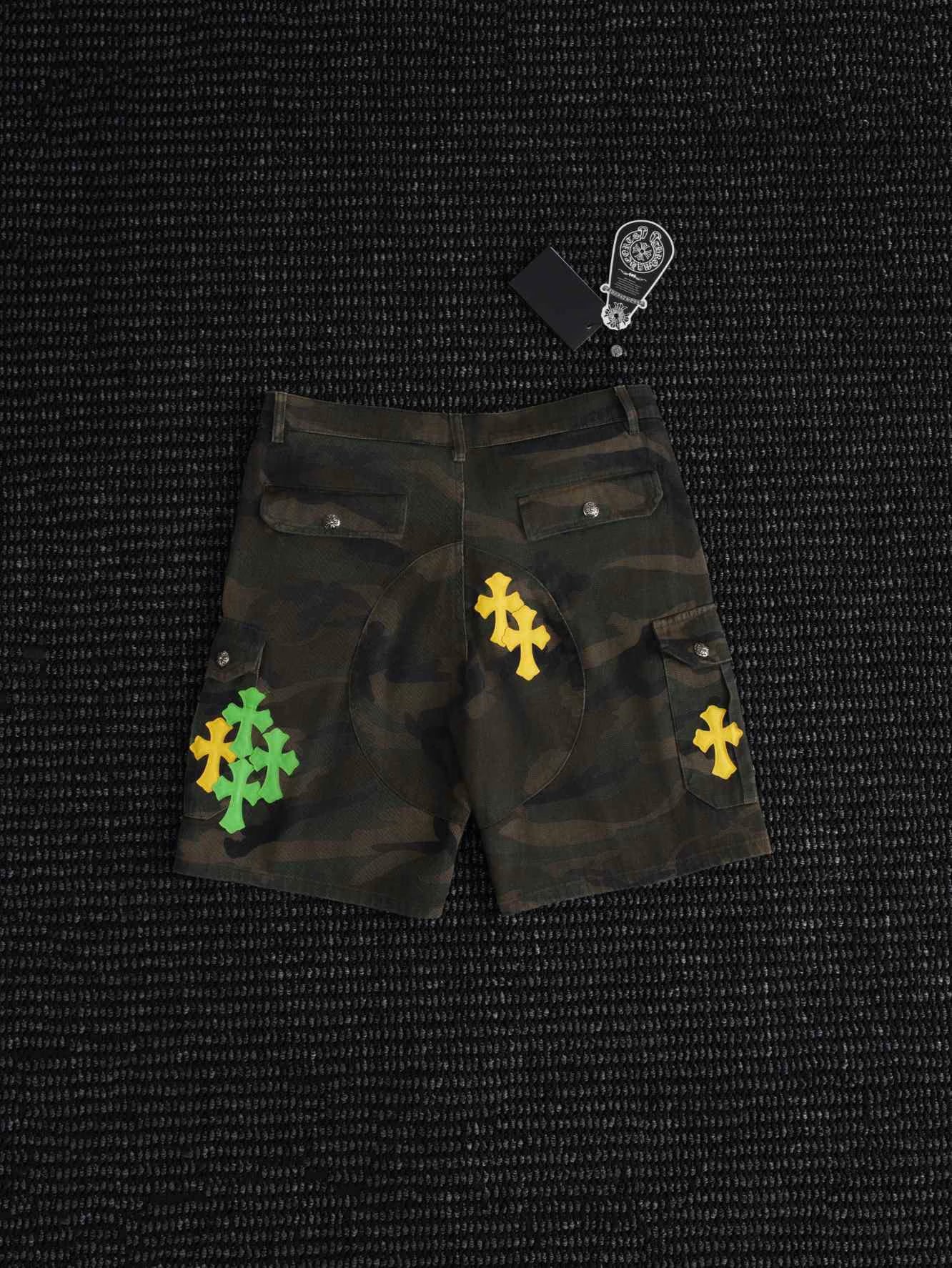 Authentic Chrome Hearts Chrome Hearts Camo Cross Cargo Shorts â€“ front view